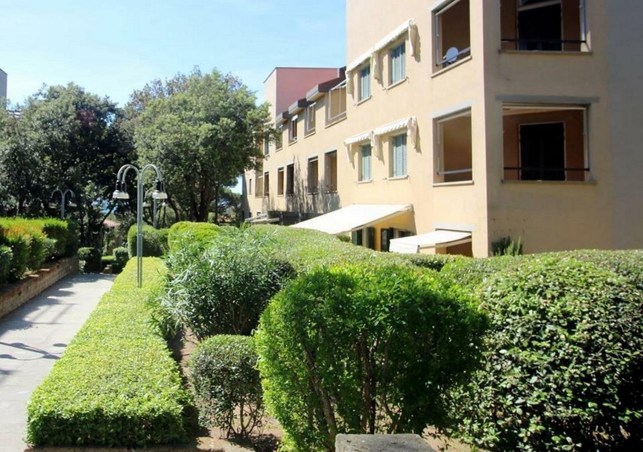 Appartamenti Boboli Punta Ala Exterior foto